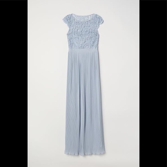 H&M Dresses & Skirts - H&M gorgeous long dress. NEW